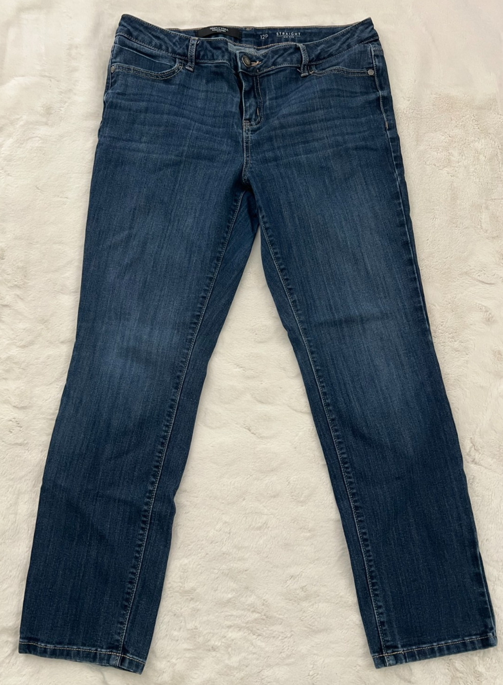 Simply Vera Vera Wang Women’s Jeans Size 12P Straight Leg Mid Rise Blue Denim